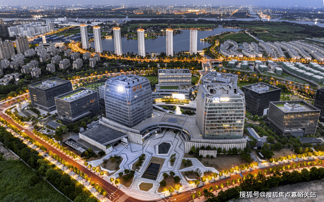 售楼处中心)欢迎您-周边环境-户型价格-地址-楼盘详情-户型配套-电话-交房时间K8凯发·国际网站象屿天誉兰香(售楼处)首页网站-2025象屿天誉兰香营销中心((图3)